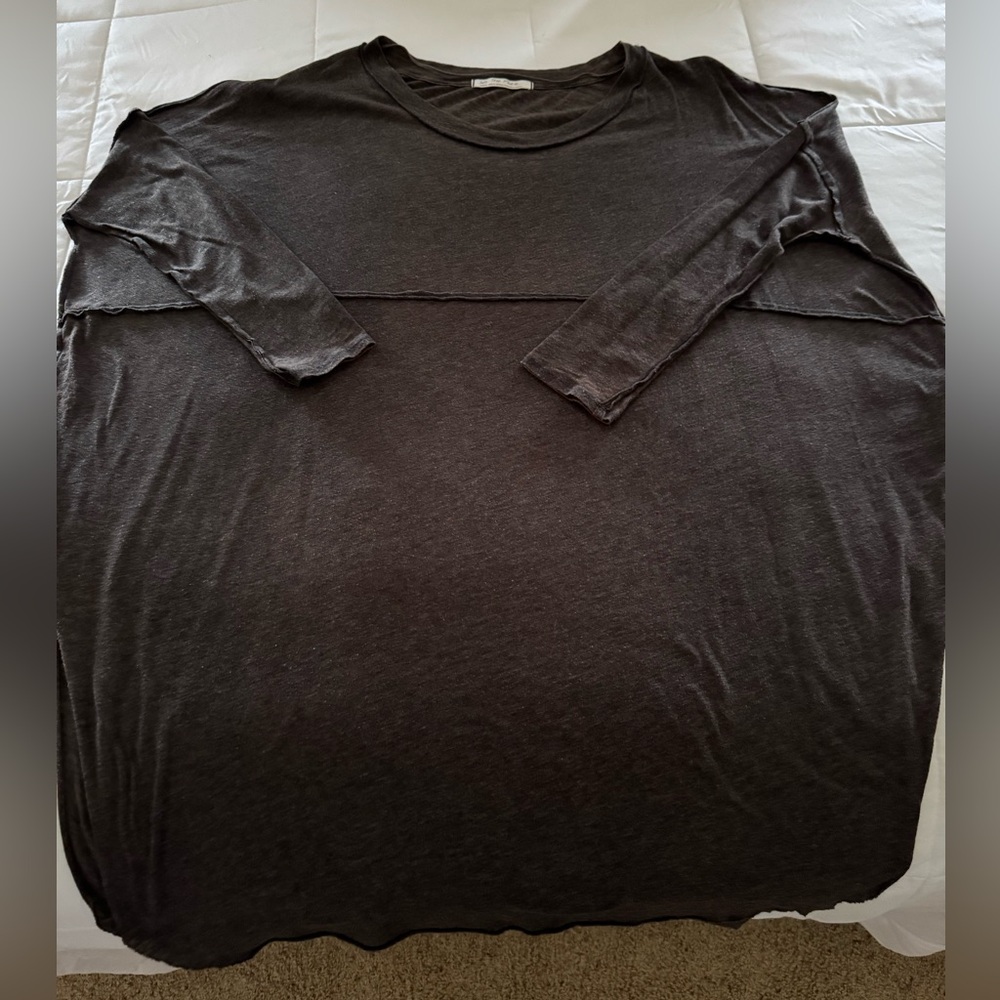 Free People Tunic length shirt - great condition - sz LARGE